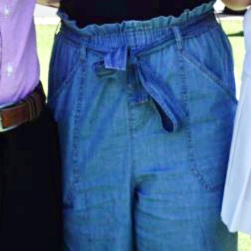 Express Light Blue Extreme High Rise Loose Fit Pant With Pockets and Belt, XS